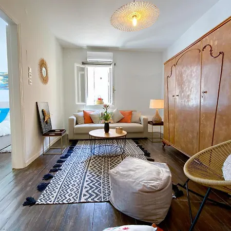 Дом отдыха Izmir House *